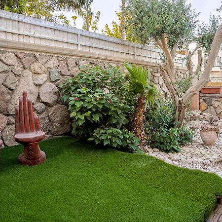 וילה רוני בריכה מחוממת Villa Roni Heated Pool Eilat Exterior photo